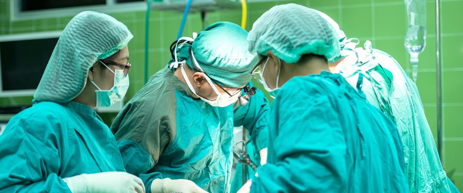 Discover Reiki's Relaxation and Expert Breast Implant Surgeons