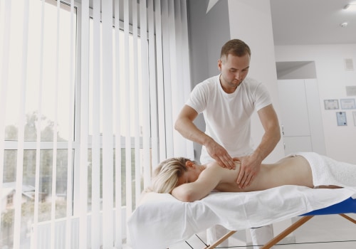 Combating Chronic Back Pain In Toronto: Why Choose Chiropractic Care Over Reiki
